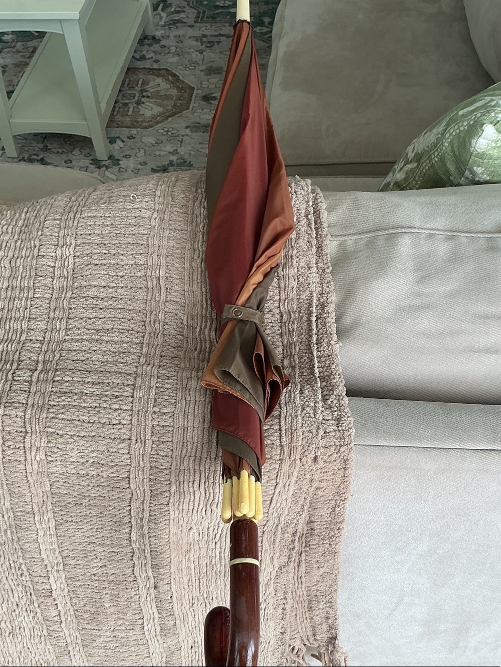 Rust/Olive Brown Classic Stick Umbrella by